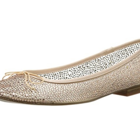 adrianna papell flats